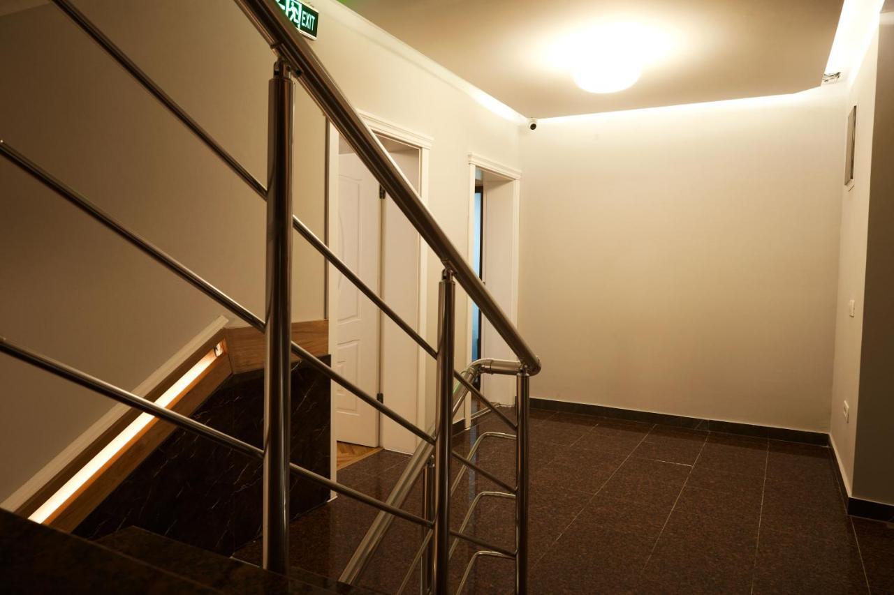 Amico Hotel Prishtinë Luaran gambar